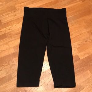 Girls justice knee length leggings. Size 10
